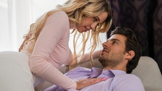 Khloe Kapri's Family Fuck Fest - наслаждайтесь лучшим порно на HD-PORN.ONLINE