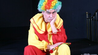 Tears of a Funny Guy - наслаждайтесь лучшим порно на HD-PORN.ONLINE