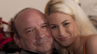 French Fucking Frenzy - смотреть новое порно видео HD-PORN.ONLINE