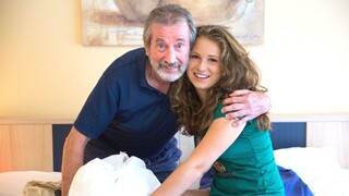 Blonde Babe Jean Claude's Wild Ride - смотреть новое порно видео HD-PORN.ONLINE