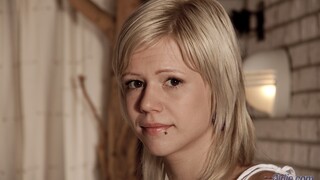 Massage Leads to Deepthroat Fun with Denni and Adam - смотреть новое порно видео HD-PORN.ONLINE