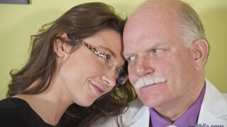 Old Butler Serves Young Demands - наслаждайтесь лучшим порно на HD-PORN.ONLINE