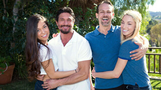 Hot Poker Night Swap with Stepdad and Stepdaughter - Part 2 - наслаждайтесь лучшим порно на HD-PORN.ONLINE