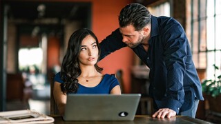 Internet Broke by Latina Bombshell - наслаждайтесь лучшим порно на HD-PORN.ONLINE