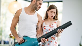 The Gardener's Dirty Secrets - наслаждайтесь лучшим порно на HD-PORN.ONLINE