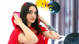 Halloween Devil Girl - смотреть новое порно видео HD-PORN.ONLINE