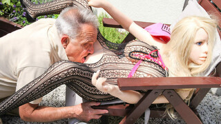 Dirty Gunther fucks blonde sex doll hardcore - наслаждайтесь лучшим порно на HD-PORN.ONLINE