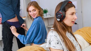 Blonde Euro Babe Oxana Chic Takes Big Cock in POV Doggy Style - наслаждайтесь лучшим порно на HD-PORN.ONLINE