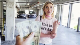 Blonde Babe Sucks for Cash - смотреть новое порно видео HD-PORN.ONLINE