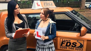 Lesbo Teen Gets Her License - смотреть новое порно видео HD-PORN.ONLINE
