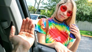 Khloe Kapri Gets Naughty with Driver - смотреть новое порно видео HD-PORN.ONLINE