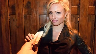 Blonde Ballerina Gabi Gold Gets Laid - наслаждайтесь лучшим порно на HD-PORN.ONLINE