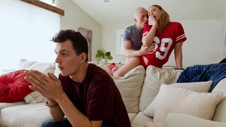 Lucy Doll Gets Fucked Below the Belt - смотреть новое порно видео HD-PORN.ONLINE