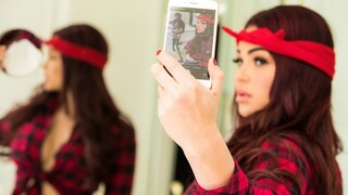 Fuck Yourself, Not My Selfie! - смотреть новое порно видео HD-PORN.ONLINE