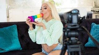 Luna Star's Naughty Tricks - наслаждайтесь лучшим порно на HD-PORN.ONLINE