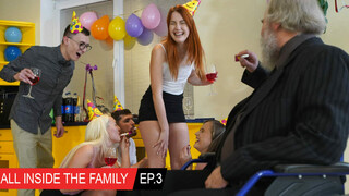 Inside the Family Frenzy: Crazy Birthday Bash! - смотреть новое порно видео HD-PORN.ONLINE