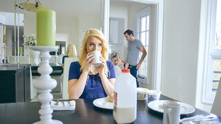 Milf Madness at Night - смотреть новое порно видео HD-PORN.ONLINE