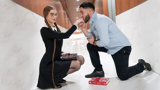 Hot MILF Erin Everheart Gets Naughty with Peter Green - смотреть новое порно видео HD-PORN.ONLINE