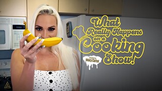 Blonde MILF Macy Cartel Sucks Cock in POV Cooking Show - наслаждайтесь лучшим порно на HD-PORN.ONLINE