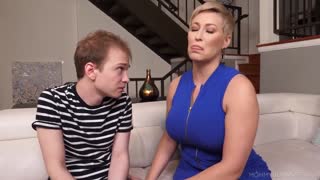 Ryan Keely and Alex Jett - Mommy's Big Boobs and Ass - смотреть новое порно видео HD-PORN.ONLINE