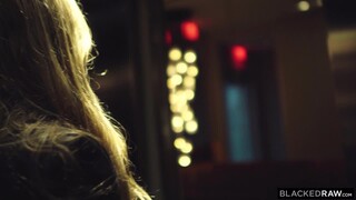 Huge Surprise Threesome with Cecilia Lion & Naomi Swann Fucking Rob Piper - наслаждайтесь лучшим порно на HD-PORN.ONLINE