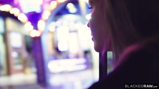 Blonde Piper Perri Gets BBC Creampie in Hotel - смотреть новое порно видео HD-PORN.ONLINE