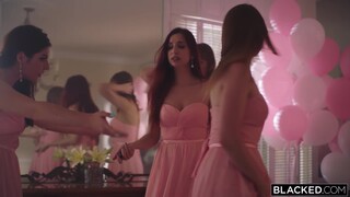 Wedding Singer Fucks Blonde Riley Steele in Hot Cheating Scene - наслаждайтесь лучшим порно на HD-PORN.ONLINE