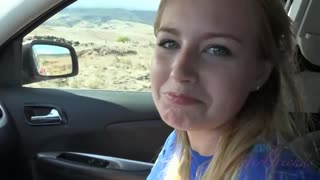 Hot amateur blonde Scarlett Sage gives wild backseat footjob - смотреть новое порно видео HD-PORN.ONLINE