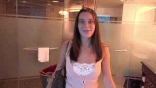 Lana Rhoades POV: Can't Wait to Get in Her Pants - наслаждайтесь лучшим порно на HD-PORN.ONLINE