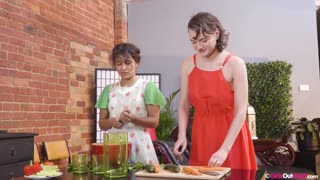 Lesbian Hairy Brunette Rubi Valentine Eats Out Dodi - Salad Mates - смотреть новое порно видео HD-PORN.ONLINE