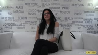 Hot Czech Klaudie Gets Casting Fuck - Brunette Euro Babe - смотреть новое порно видео HD-PORN.ONLINE