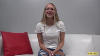 Hot Czech Blonde Stepanka in Steamy Casting Session - наслаждайтесь лучшим порно на HD-PORN.ONLINE