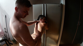 Amy Bent Over in Kitchen for Xaviar Rear Entry - наслаждайтесь лучшим порно на HD-PORN.ONLINE