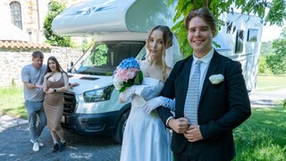 Polly Young Cheats on Fiance with Stranger Right Before Wedding - наслаждайтесь лучшим порно на HD-PORN.ONLINE