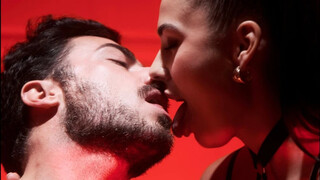 Sex Invitation - Submissive Threesome with Condom - наслаждайтесь лучшим порно на HD-PORN.ONLINE