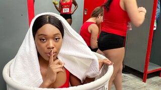 Stretching the Track Star with Reverse Cowgirl and Blowjob - наслаждайтесь лучшим порно на HD-PORN.ONLINE