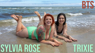 Trixie and Sylvia Rose: A Beachy Keen Chat - наслаждайтесь лучшим порно на HD-PORN.ONLINE