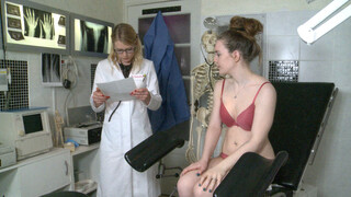 Isabella & Doro: Shaved & Oiled Lesbian Fun - смотреть новое порно видео HD-PORN.ONLINE