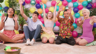 Ersties Gang Bang: Round 1 - наслаждайтесь лучшим порно на HD-PORN.ONLINE