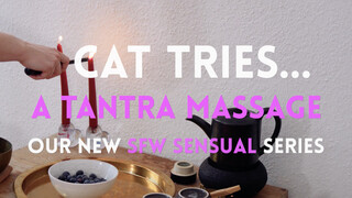 Blindfolded Brunette Cat Gives Tantra Massage - наслаждайтесь лучшим порно на HD-PORN.ONLINE