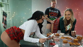 Xmas Wish: Free Use Frenzy - смотреть новое порно видео HD-PORN.ONLINE