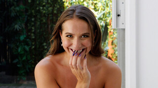 Violet's Big Test - смотреть новое порно видео HD-PORN.ONLINE