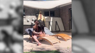 Backyard Boner - Trey Beacher Bangs Allison Lox! - наслаждайтесь лучшим порно на HD-PORN.ONLINE