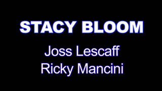 Stacy Bloom Gets DP'd by 2 Huge Cocks - смотреть новое порно видео HD-PORN.ONLINE