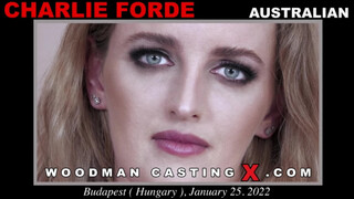 Charlie Forde Gets Gangbanged - наслаждайтесь лучшим порно на HD-PORN.ONLINE