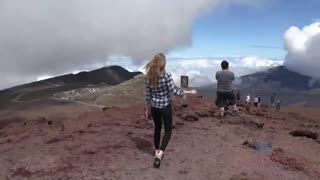 Blonde Ashley Lane Loves Beach Fun with You - POV Outdoor Adventure - наслаждайтесь лучшим порно на HD-PORN.ONLINE