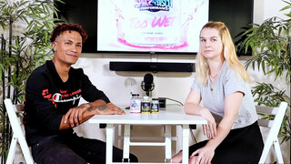 Martavis Ray Interviews Busty Blonde Layla Quinn - наслаждайтесь лучшим порно на HD-PORN.ONLINE