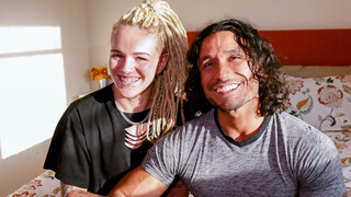 Fresh Faces! Leo Woodman & Charlie Moore Get Down to Business! - наслаждайтесь лучшим порно на HD-PORN.ONLINE