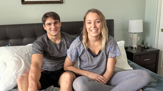 Carson Clout Can't Resist Kristen Wolf's Charms - наслаждайтесь лучшим порно на HD-PORN.ONLINE