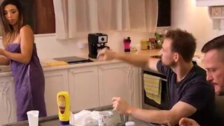 Frida Sante's Wild Ride with Erik Everhard - смотреть новое порно видео HD-PORN.ONLINE